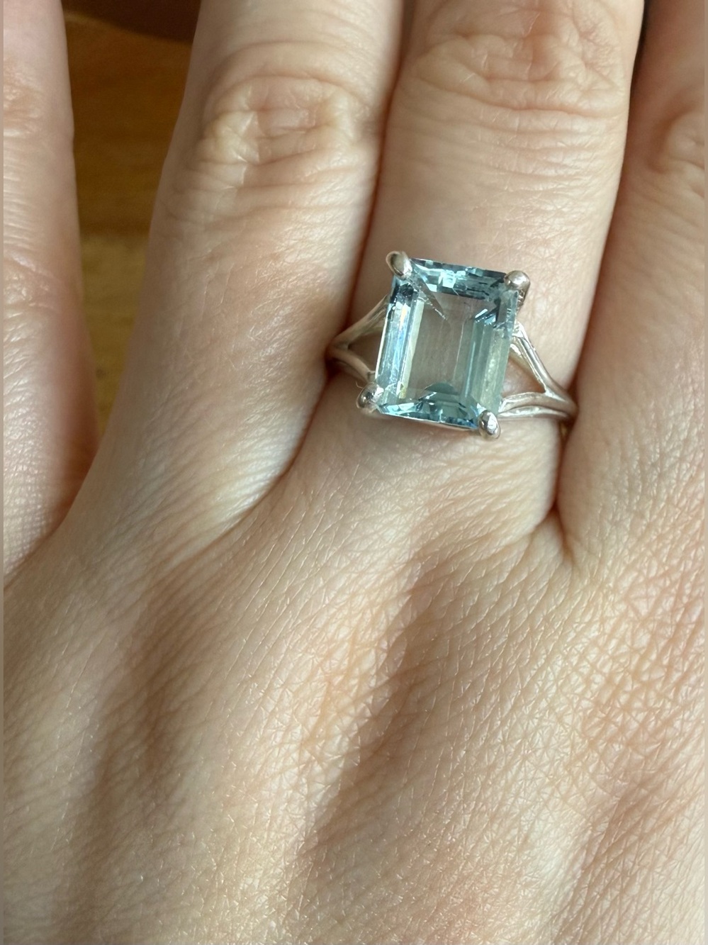 Kabana 925 Sterling Silver Emerald-Cut Blue Topaz Split-Shank Statement Ring 7